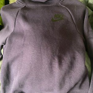 purple nike hoodie